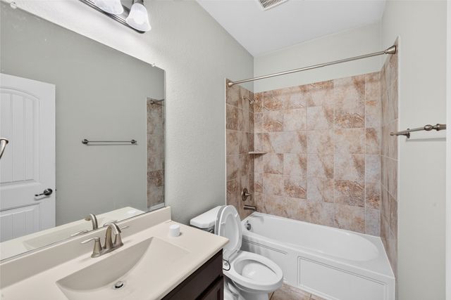 336 Chamberlain Drive, Fate, TX 75189