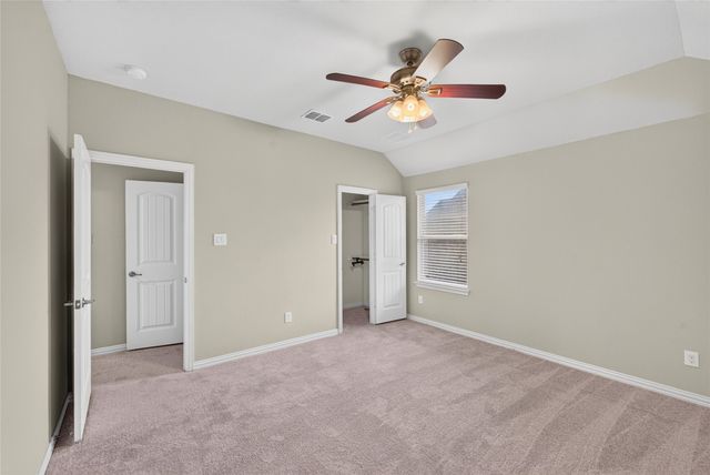 336 Chamberlain Drive, Fate, TX 75189