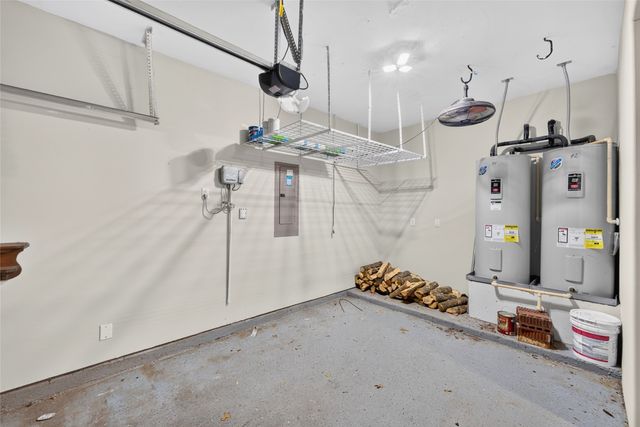 336 Chamberlain Drive, Fate, TX 75189
