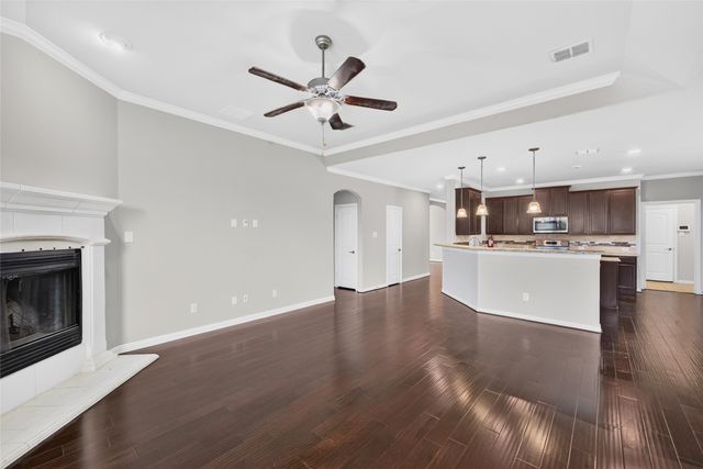 336 Chamberlain Drive, Fate, TX 75189