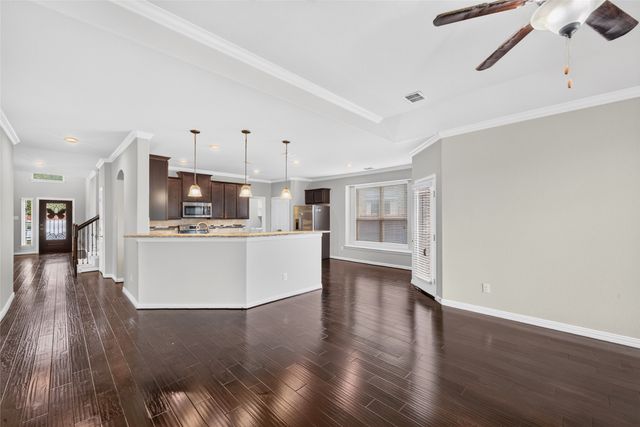 336 Chamberlain Drive, Fate, TX 75189