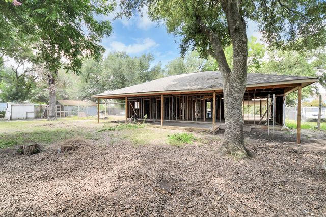 15127 Almeece Street, Houston, TX 77053