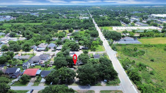 15127 Almeece Street, Houston, TX 77053