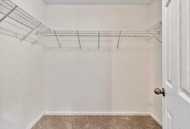 7900 Shadow Oak Drive, North Charleston, SC 29406