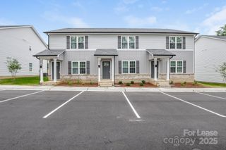 502 Rogers Lake Road, Kannapolis, NC 28083