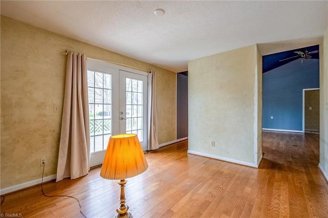 2021 Warwickshire Drive, Greensboro, NC 27455