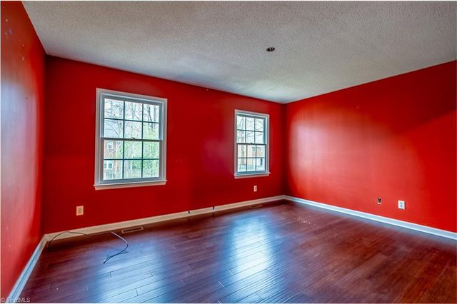 2021 Warwickshire Drive, Greensboro, NC 27455