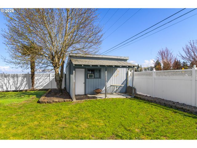 2585 Ne CHALMERS Way, Mc Minnville, OR 97128