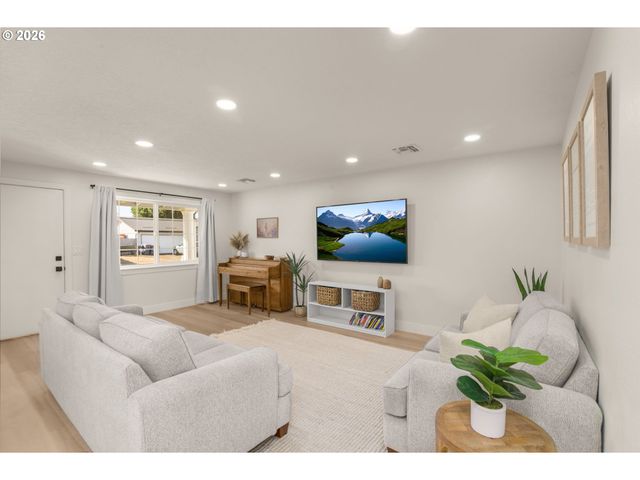 2585 Ne CHALMERS Way, Mc Minnville, OR 97128