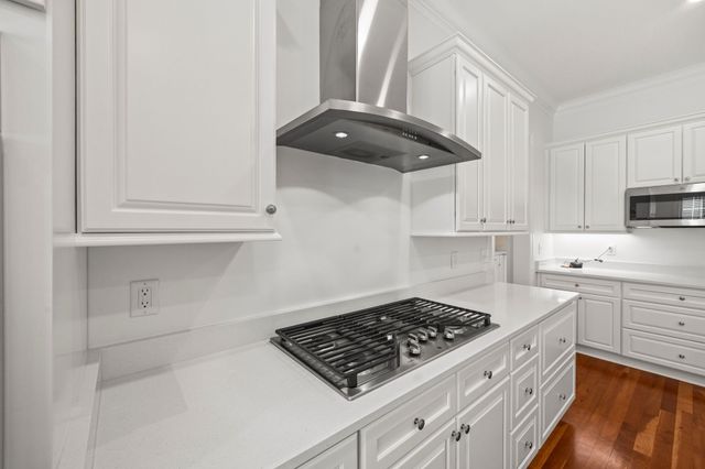 808 N Main St, Mount Pleasant, TN 38474