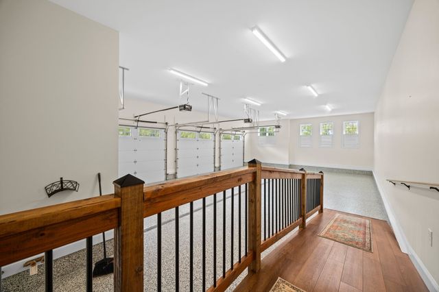 808 N Main St, Mount Pleasant, TN 38474