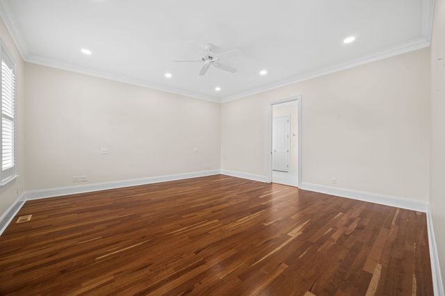 808 N Main St, Mount Pleasant, TN 38474