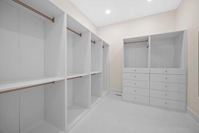 808 N Main St, Mount Pleasant, TN 38474