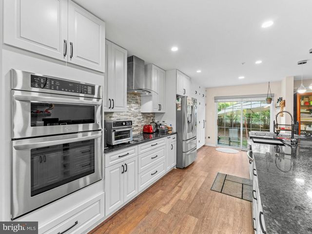 3501 HONEY LOCUST DR, Phoenixville, PA 19460