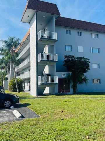 6289 Lear Dr 308, Lake Worth, FL 33462