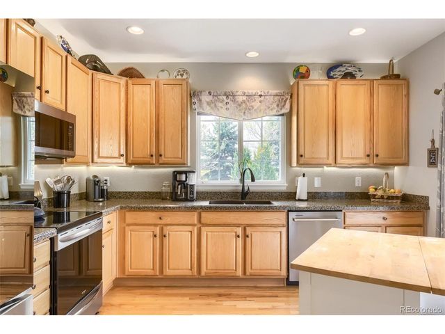 9006 Old Tom Morris Cir, Highlands Ranch, CO 80129