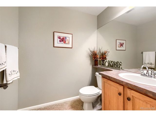 9006 Old Tom Morris Cir, Highlands Ranch, CO 80129