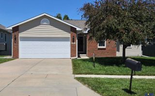 6410 Cornflower Drive, Lincoln, NE 68504