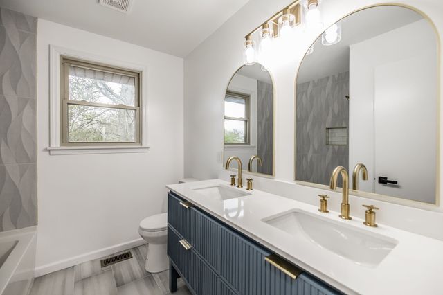 318 Donna Dr, Hendersonville, TN 37075