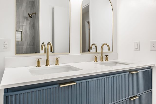 318 Donna Dr, Hendersonville, TN 37075