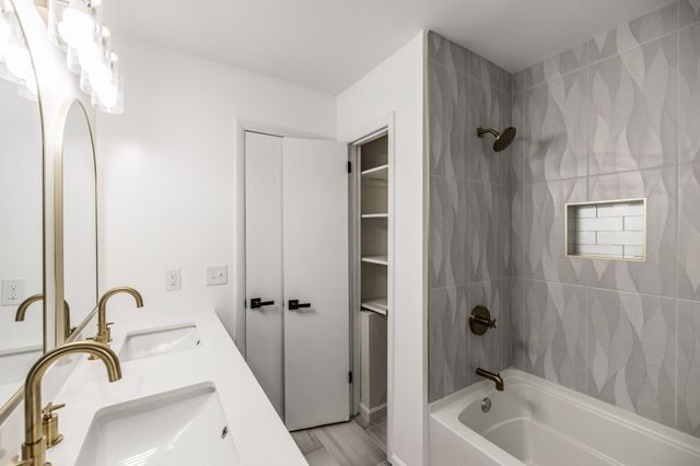 318 Donna Dr, Hendersonville, TN 37075