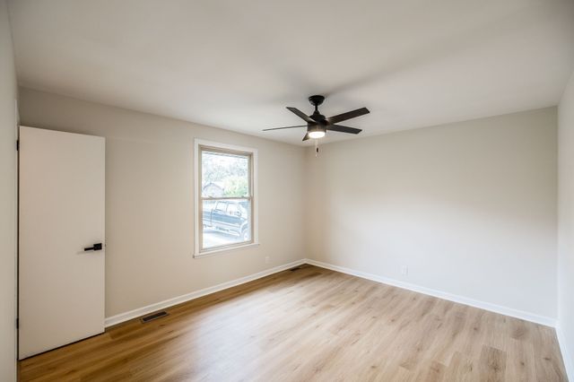 318 Donna Dr, Hendersonville, TN 37075