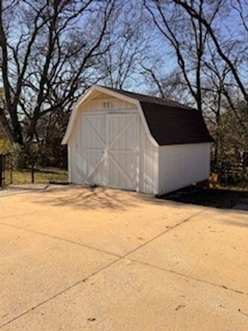 318 Donna Dr, Hendersonville, TN 37075