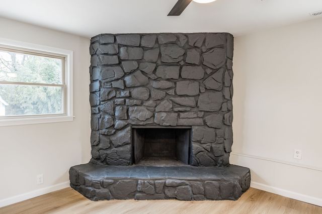 318 Donna Dr, Hendersonville, TN 37075