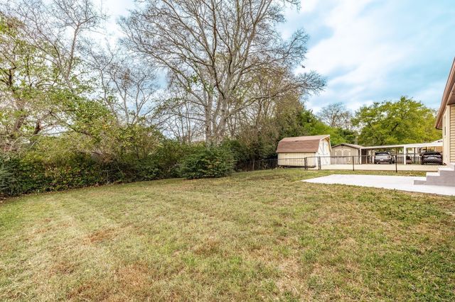 318 Donna Dr, Hendersonville, TN 37075