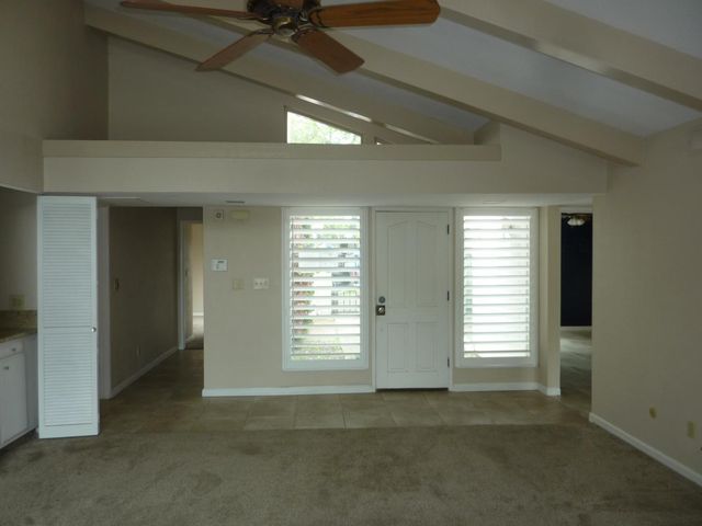 2034 Venetian Dr, Stockton, CA 95207