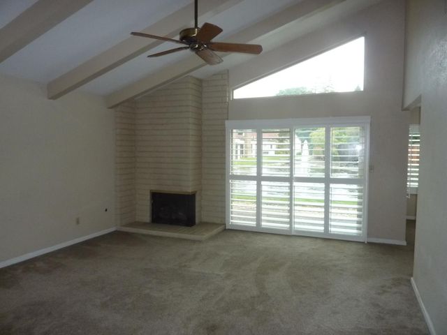 2034 Venetian Dr, Stockton, CA 95207