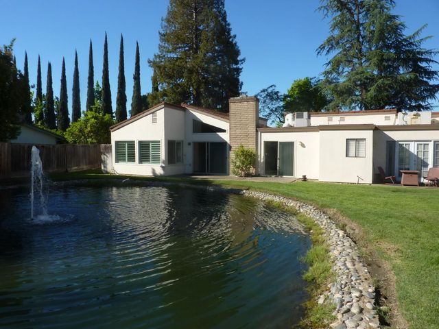 2034 Venetian Dr, Stockton, CA 95207