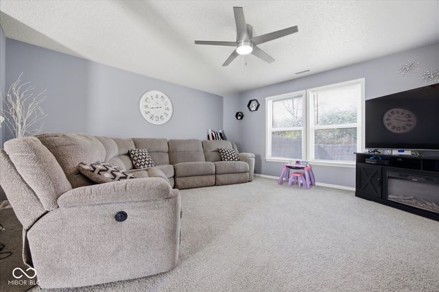 949 Balto Drive, Shelbyville, IN 46176