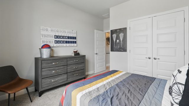 1922 JACKSON Street, Cleburne, TX 76033