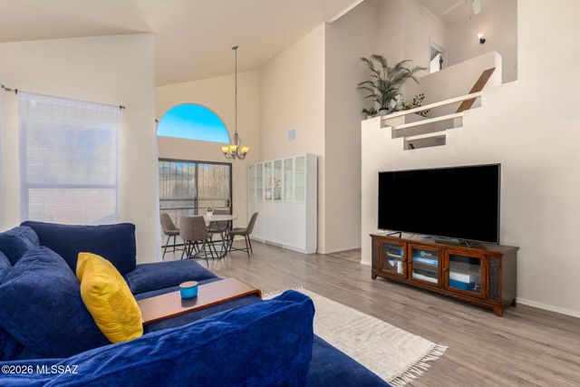 10472 N Fair Mountain Drive, Tucson, AZ 85737