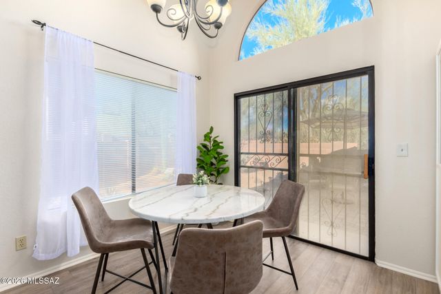 10472 N Fair Mountain Drive, Tucson, AZ 85737