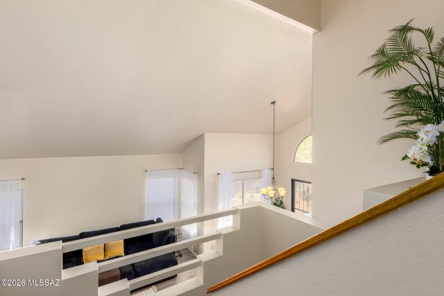 10472 N Fair Mountain Drive, Tucson, AZ 85737