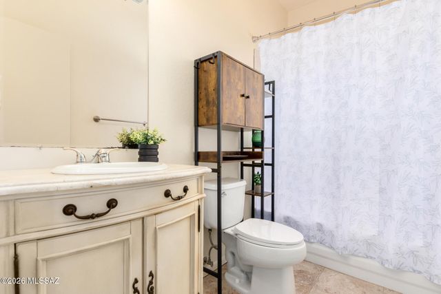 10472 N Fair Mountain Drive, Tucson, AZ 85737