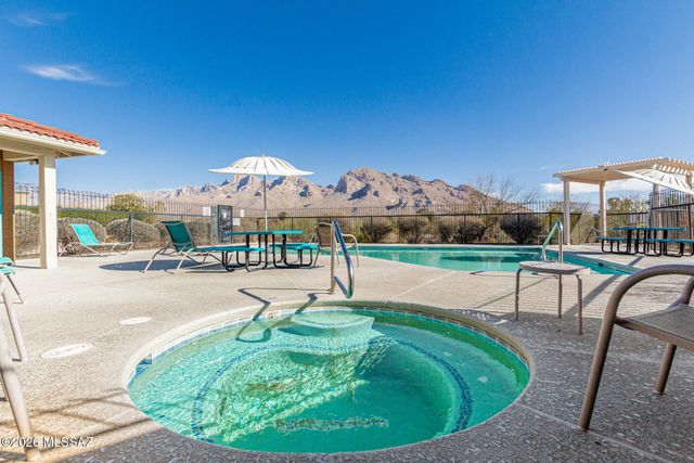 10472 N Fair Mountain Drive, Tucson, AZ 85737