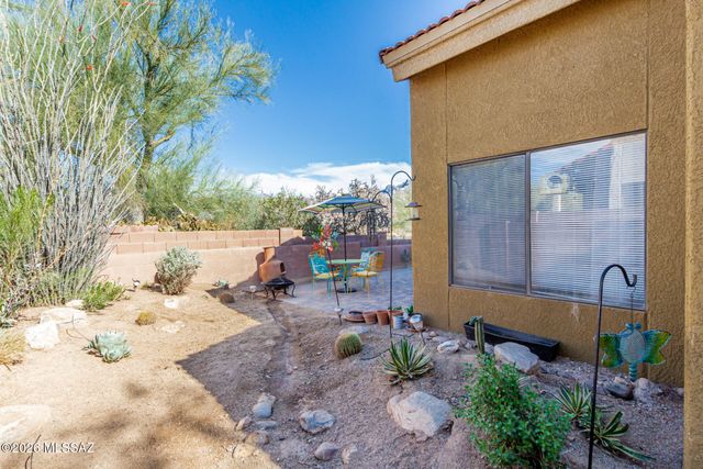 10472 N Fair Mountain Drive, Tucson, AZ 85737