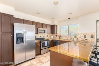 10472 N Fair Mountain Drive, Tucson, AZ 85737