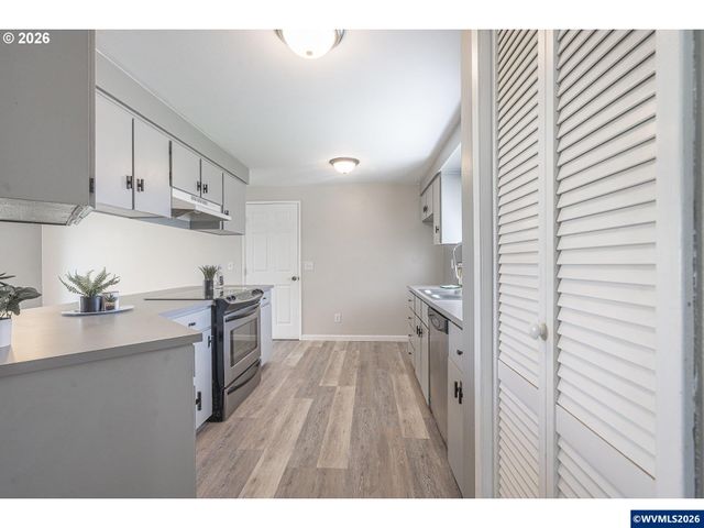 127 SW Poplar Ct, Mcminnville, OR 97128