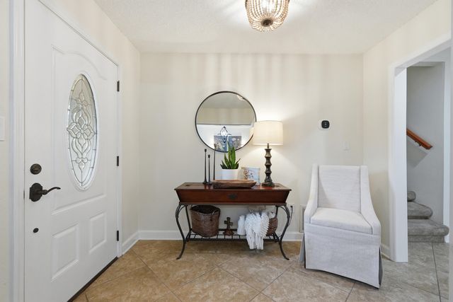 130 Lake Lorraine Circle, Shalimar, FL 32579