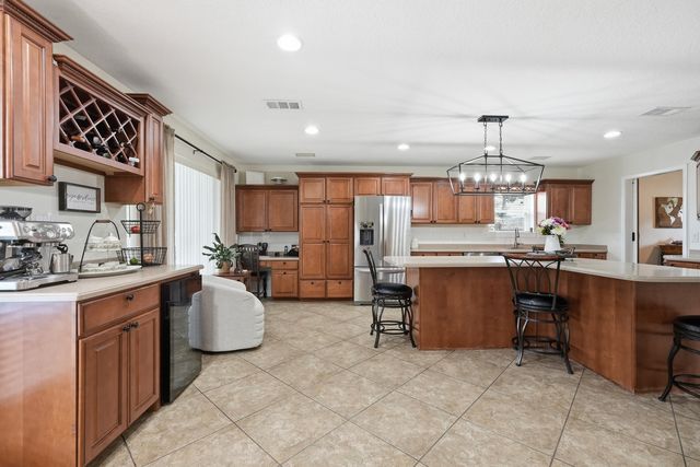 130 Lake Lorraine Circle, Shalimar, FL 32579