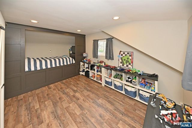 331 Lacey Drive, New Milford, NJ 07646