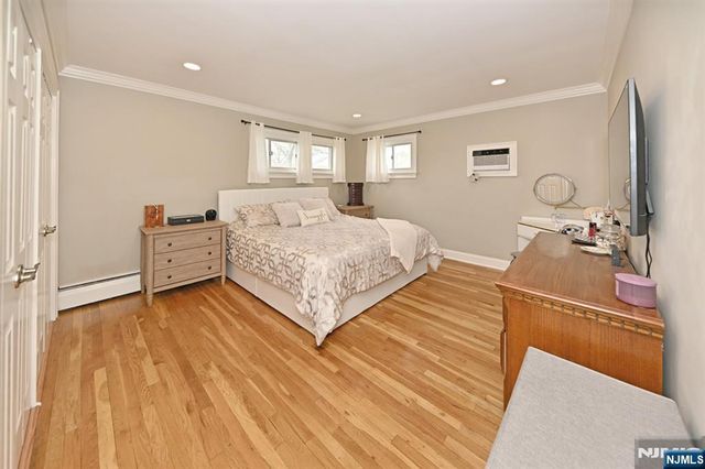331 Lacey Drive, New Milford, NJ 07646