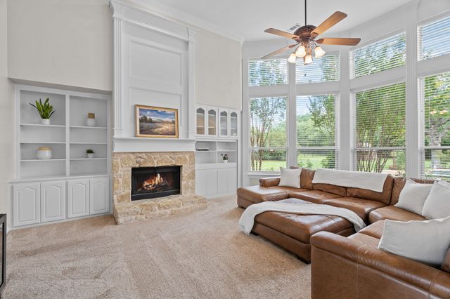 122 W Carruth Lane, Double Oak, TX 75077