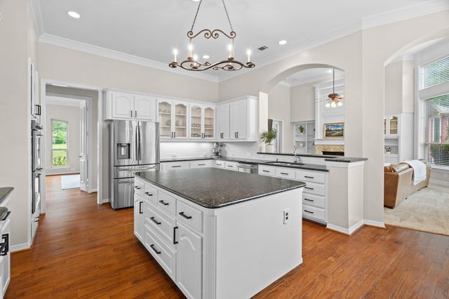 122 W Carruth Lane, Double Oak, TX 75077