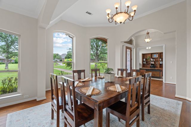 122 W Carruth Lane, Double Oak, TX 75077