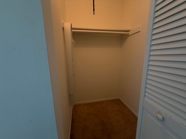 149 Gregory Street 10, Aurora, IL 60504